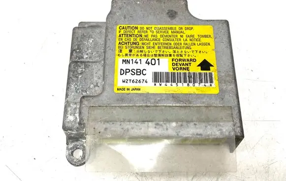Mitsubishi Grandis Airbag control unit/module MN141401 W2T62674
