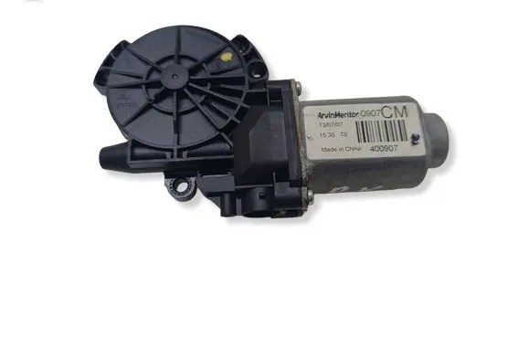 Hyundai Santa Fe Front door window regulator motor 0907CM 400907