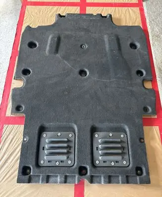 Audi RS6 C8 Engine splash shield/under tray 4K0863821F