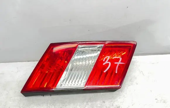 Mercedes-Benz CLC CL203 Tailgate rear/tail lights A2038205364