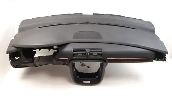 Mercedes-Benz R W251 Dashboard A2516800587 A2518600805 A2516800987