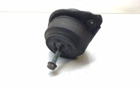Mercedes-Benz R W251 Engine mount bracket a2512402717 K3797