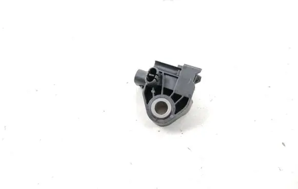 Mercedes-Benz C W205 Airbag deployment crash/impact sensor A2139051300