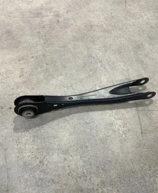 BMW iX3 Rear control arm 6871879 1721A