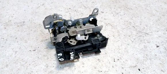 Dacia Sandero Front door lock 8200735222