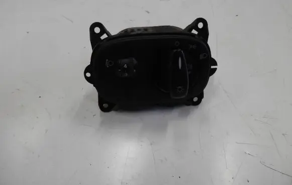 Ford Focus Light switch 13A024
