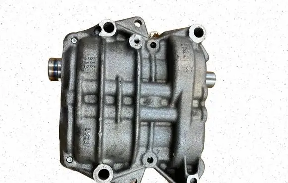 Mercedes-Benz C W203 Balance shaft A6460100036