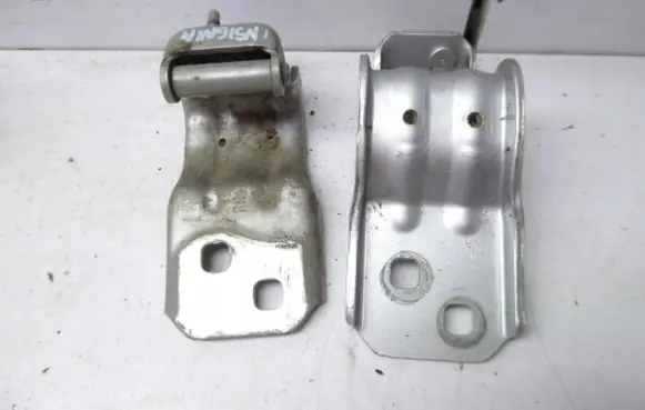 Opel Insignia A Tailgate/trunk/boot hinge 1324793513247936