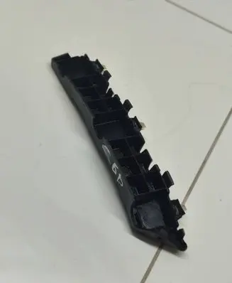 KIA Picanto Rear bumper mounting bracket 866141Y000