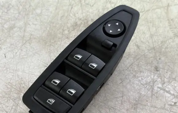 BMW 1 F20 F21 Electric window control switch 9208109