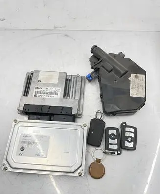 BMW 7 E65 E66 Engine control unit/module 0261209002 7523523