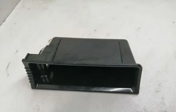 Volkswagen PASSAT B6 Car ashtray 3C0863077 318230100