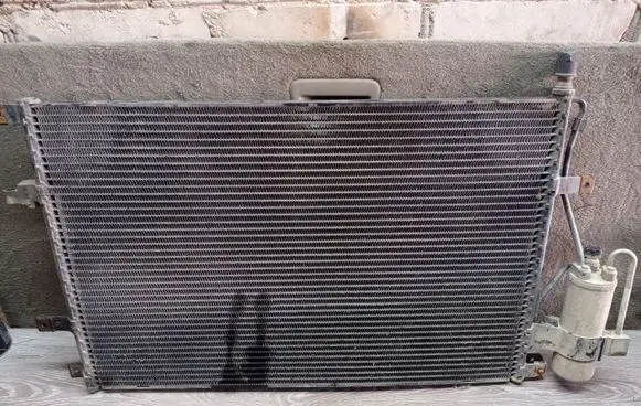 Volvo XC70 A/C cooling radiator (condenser) 31101052 096448