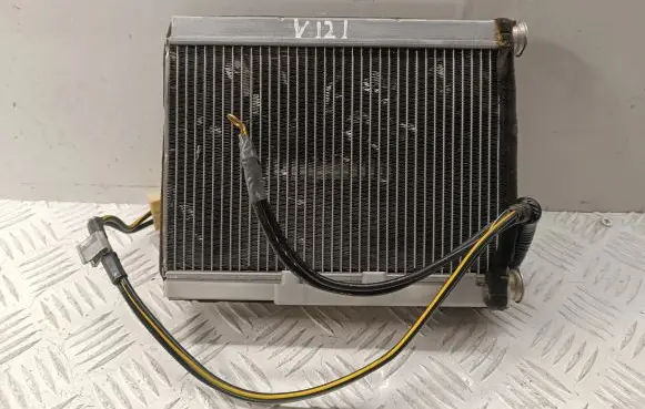 Toyota Corolla Verso AR10 Electric cabin heater radiator 871070F030