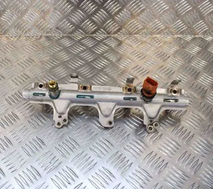 Fuel main line pipe