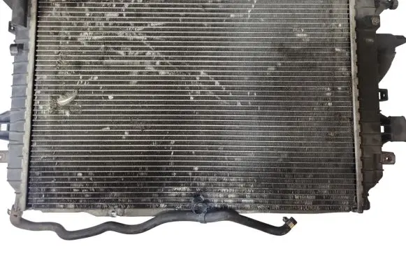 Opel Zafira B Coolant radiator