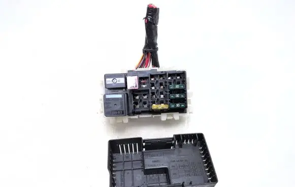 Volvo XC60 Fuse module 6G9T14K131AB 6G9T14B192CA 6G9T14B192BA