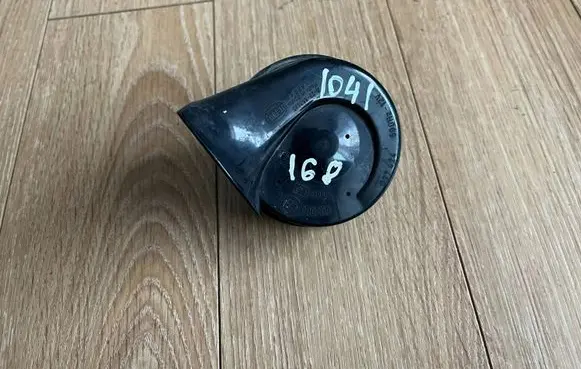 Mercedes-Benz A W168 Horn signal A28657625