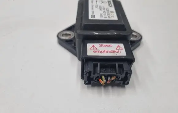 Mercedes-Benz E W211 ESP acceleration yaw rate sensor A0025426618 0025426618 0265005246