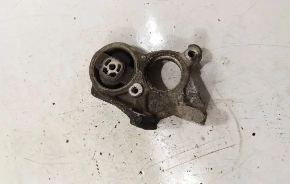 Peugeot 308 SW Driveshaft support bearing bracket 81090780
