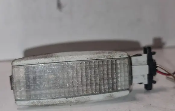 Volkswagen Golf IV Other interior light 3B0947113