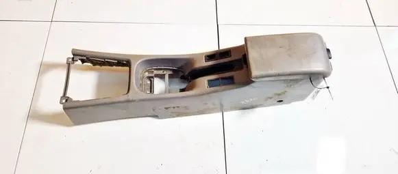 Nissan Primera Armrest 