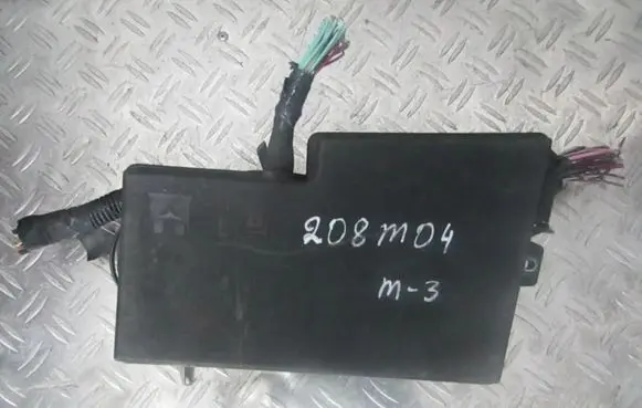 Ford Focus Fuse box set 3m5t14a142ab 3m5t-14a142-ab