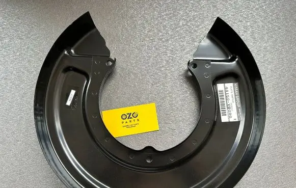 Nissan Patrol Y61 Rear brake disc plate dust cover 44150VB000