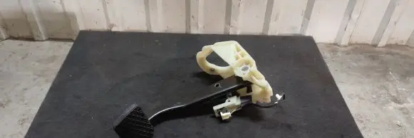BMW 3 GT F34 Brake pedal 35316859639 6859639