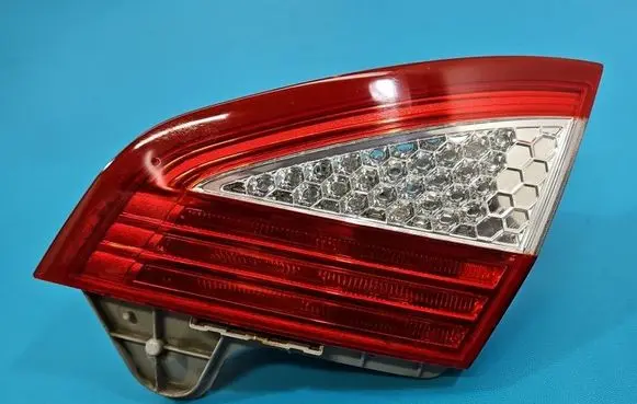 Ford Mondeo MK IV Rear/tail lights 7S7113A602PC IMPRK1583347