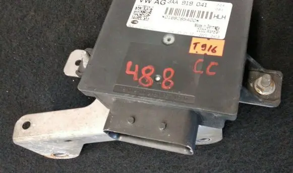 Volkswagen PASSAT B7 Power management control unit 3AA919041
