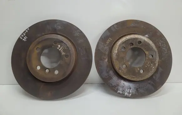 BMW 3 E46 Front brake disc