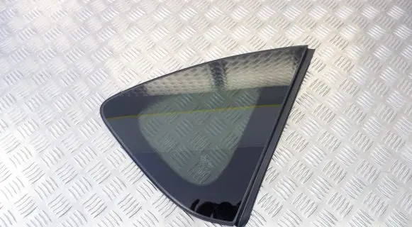 Mazda CX-5 Rear side window KD4562950