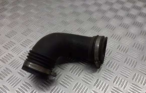 Renault Megane II Air intake hose/pipe 8200201614