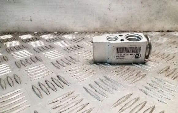 Audi Q5 SQ5 Air conditioning (A/C) expansion valve H7995003