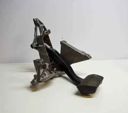 Audi A6 S6 C6 4F Brake pedal 4F1723117B
