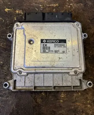 KIA Rio Engine control unit/module 3911026CF0 9030933808KD GJ1B44DFS35000