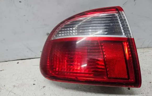 Seat Toledo II (1M) Rear/tail lights 1M5945095B