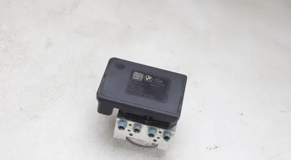 BMW 3 F30 F35 F31 ABS Pump 6870912 6870418 34516870418