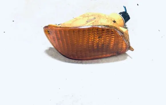 Front indicator light