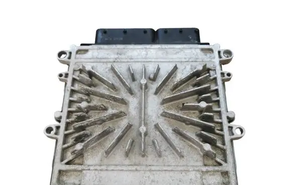 Volvo V70 Engine control unit/module P31303388 0281015286