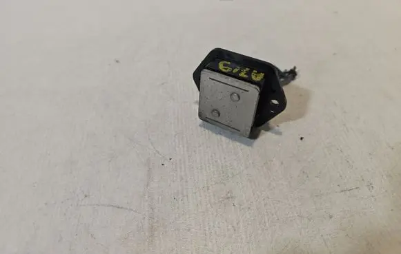 Opel Frontera B Heater blower motor/fan resistor 08120