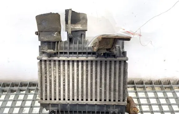 Toyota Avensis T250 Intercooler radiator