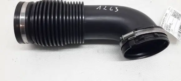 Mercedes-Benz B W246 W242 Air intake duct part A6510902242