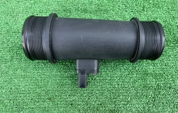 Audi Q7 4M Intercooler hose/pipe 4M0145683A