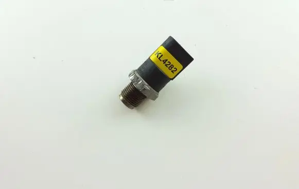 Audi A6 S6 C6 4F Fuel pressure sensor 0281002691 KL4282