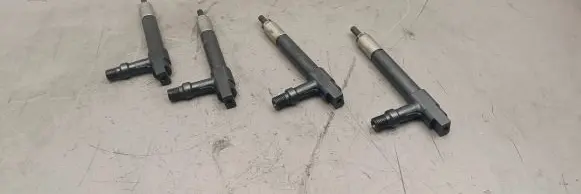 Fuel injectors set