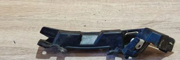Land Rover Range Rover Sport L320 Fender mounting bracket DPL000171