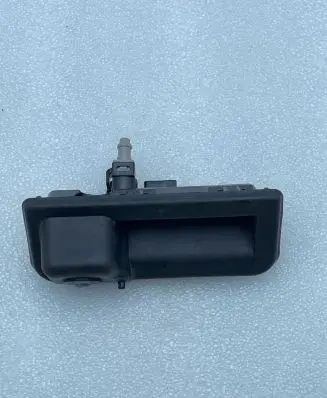 Porsche Cayenne (9Y0 9Y3) Tailgate handle with camera 760827566 4N0980546A