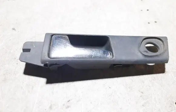Audi A6 S6 C4 4A Rear door interior handle 4A0839019